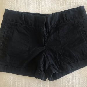 Khaki navy shorts - LOFT